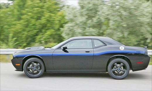Dodge Mopar ’10 Challenger R/T
