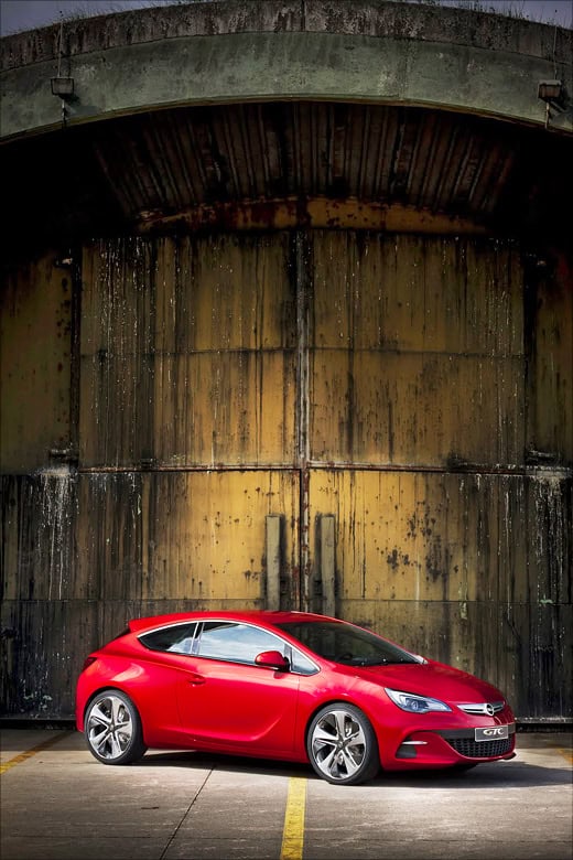 Opel Astra GTC Paris
