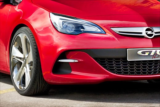 Opel Astra GTC Paris