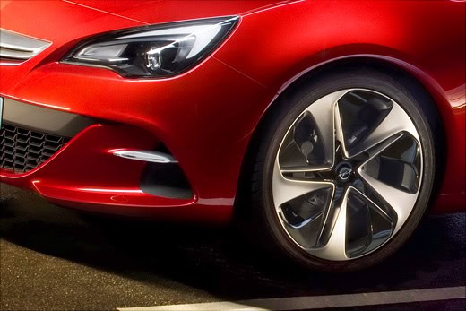 Opel Astra GTC Paris