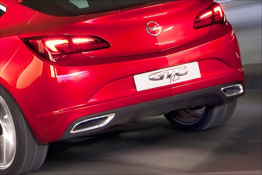 Opel Astra GTC Paris