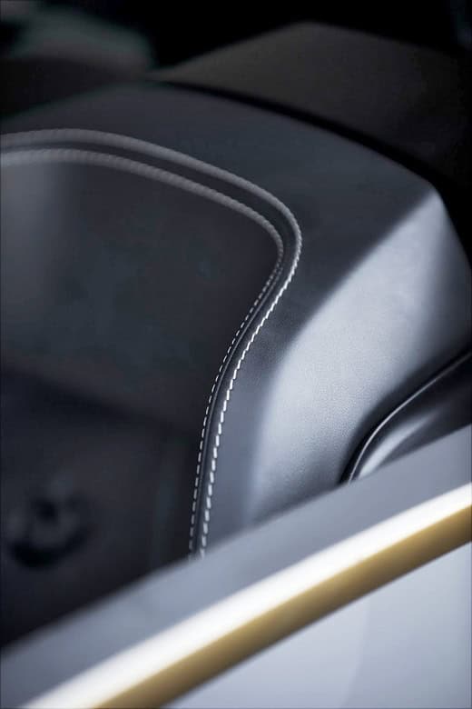 Peugeot EX1