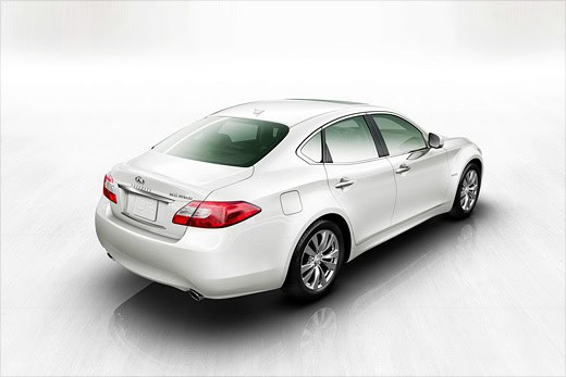 Infiniti M Hybrid