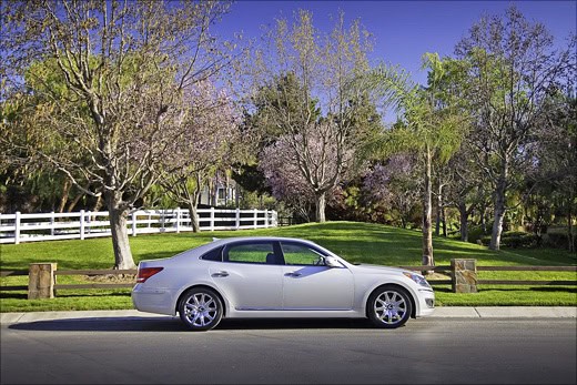 Hyundai Equus
