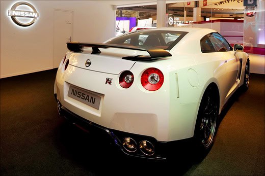 Paris Auto Show 2010: Nissan GT-R