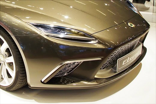 Paris Auto Show 2010: Lotus Eterne