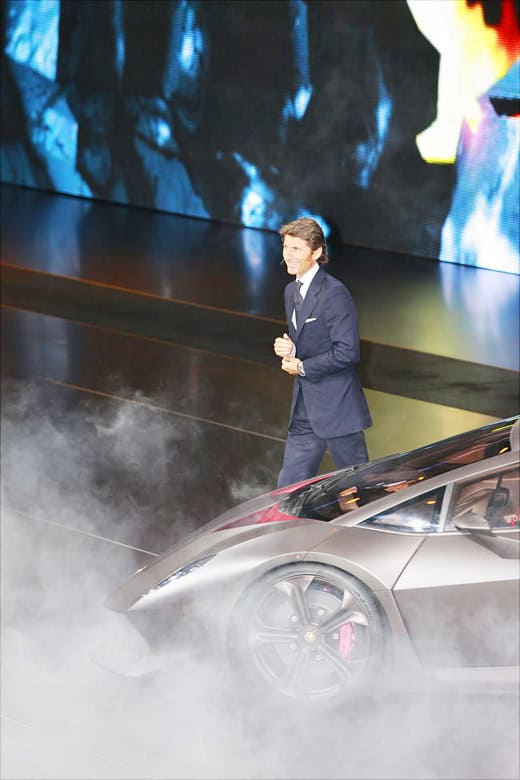 Paris Auto Show 2010: Lamborghini Sesto Elemento