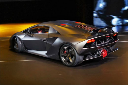 Paris Auto Show 2010: Lamborghini Sesto Elemento