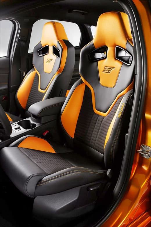 Paris Auto Show 2010: Ford Focus ST