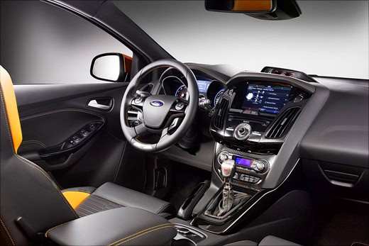 Paris Auto Show 2010: Ford Focus ST