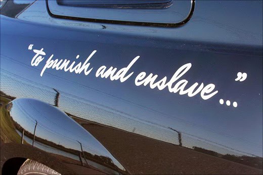 Ford Mustang Decepticon