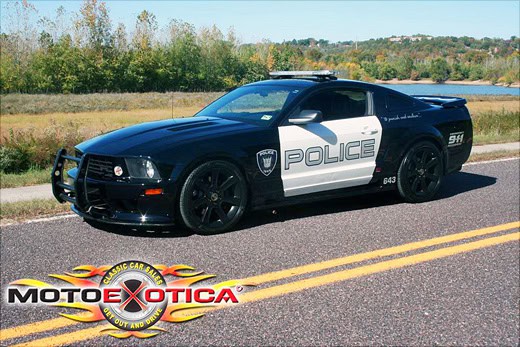 Ford Mustang Decepticon