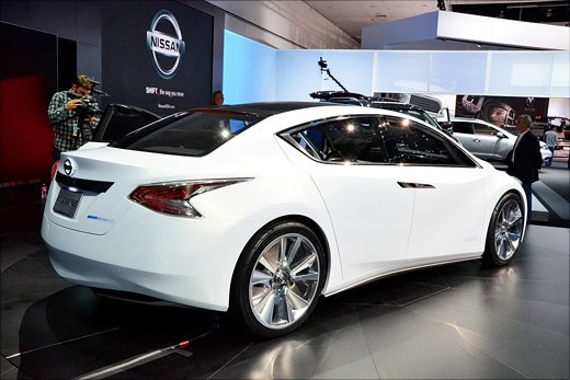 Los Angeles Auto Show 2010: Nissan Ellure