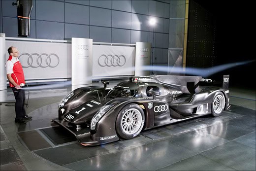 Audi R18