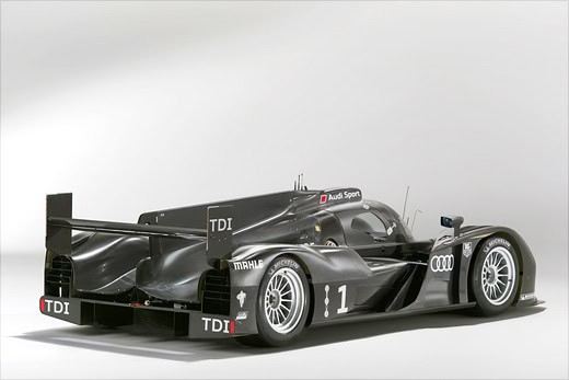 Audi R18