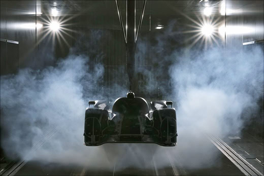 Audi R18
