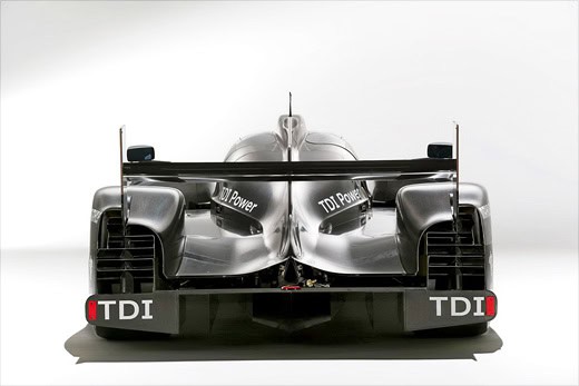 Audi R18