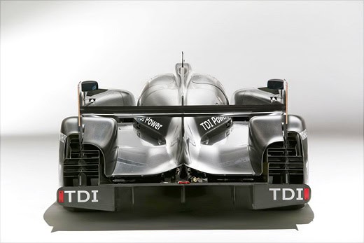 Audi R18