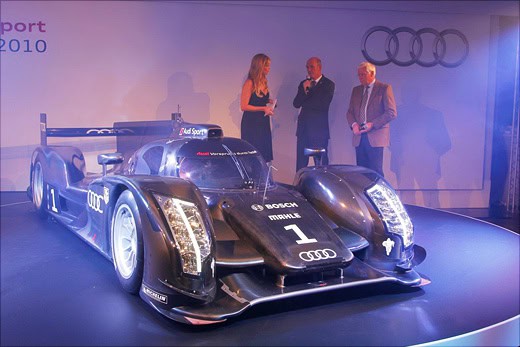 Audi R18