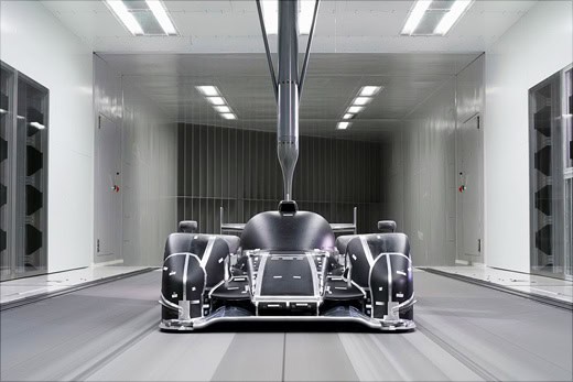 Audi R18