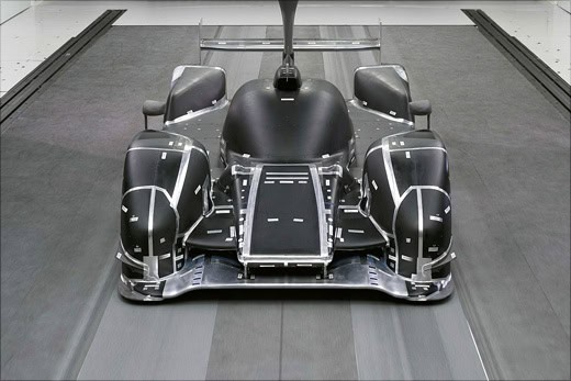 Audi R18