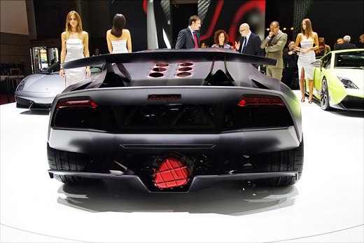 Lamborghini Sesto Elemento
