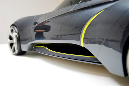 Saab 2025 года
