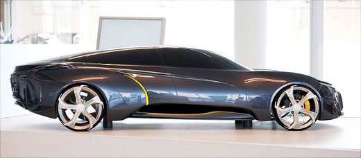 Saab 2025 года