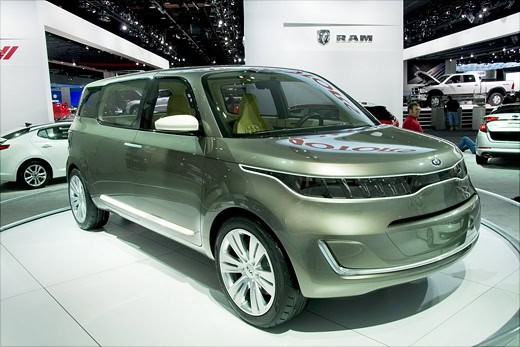 NAIAS 2011: Kia KV7