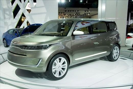 NAIAS 2011: Kia KV7