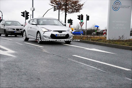 Hyundai Veloster Coupe