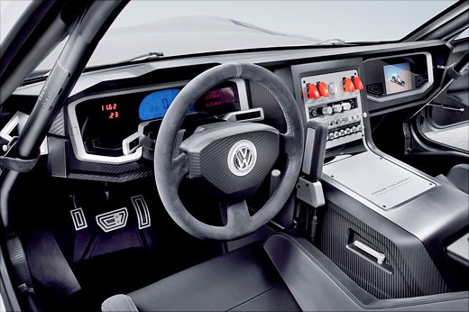 Volkswagen Touareg Gold Edition и Race Touareg 3
