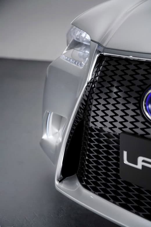 Lexus LF-Gh