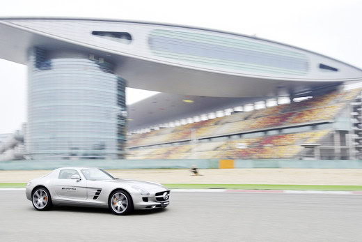 Mercedes SLS AMG GT3