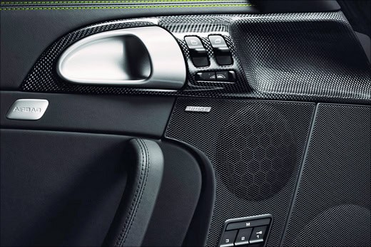 Porsche 911 Turbo S Edition 918 Spyder